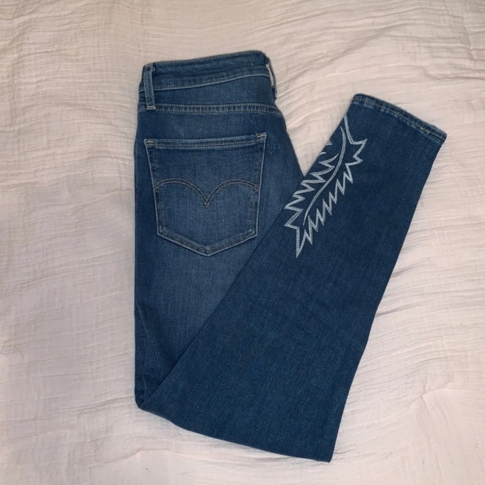 Levi’s 721 High Rise Embroidered Skinny Je… - Picture 1 of 8